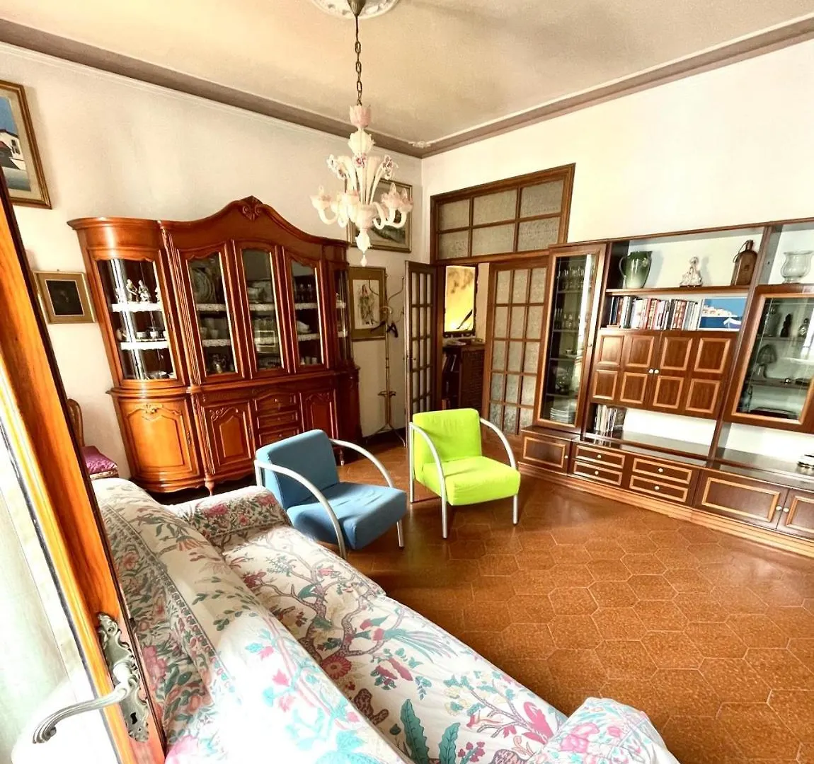 فيلا Casa Ave فياريجيو 0*,  إيطاليا